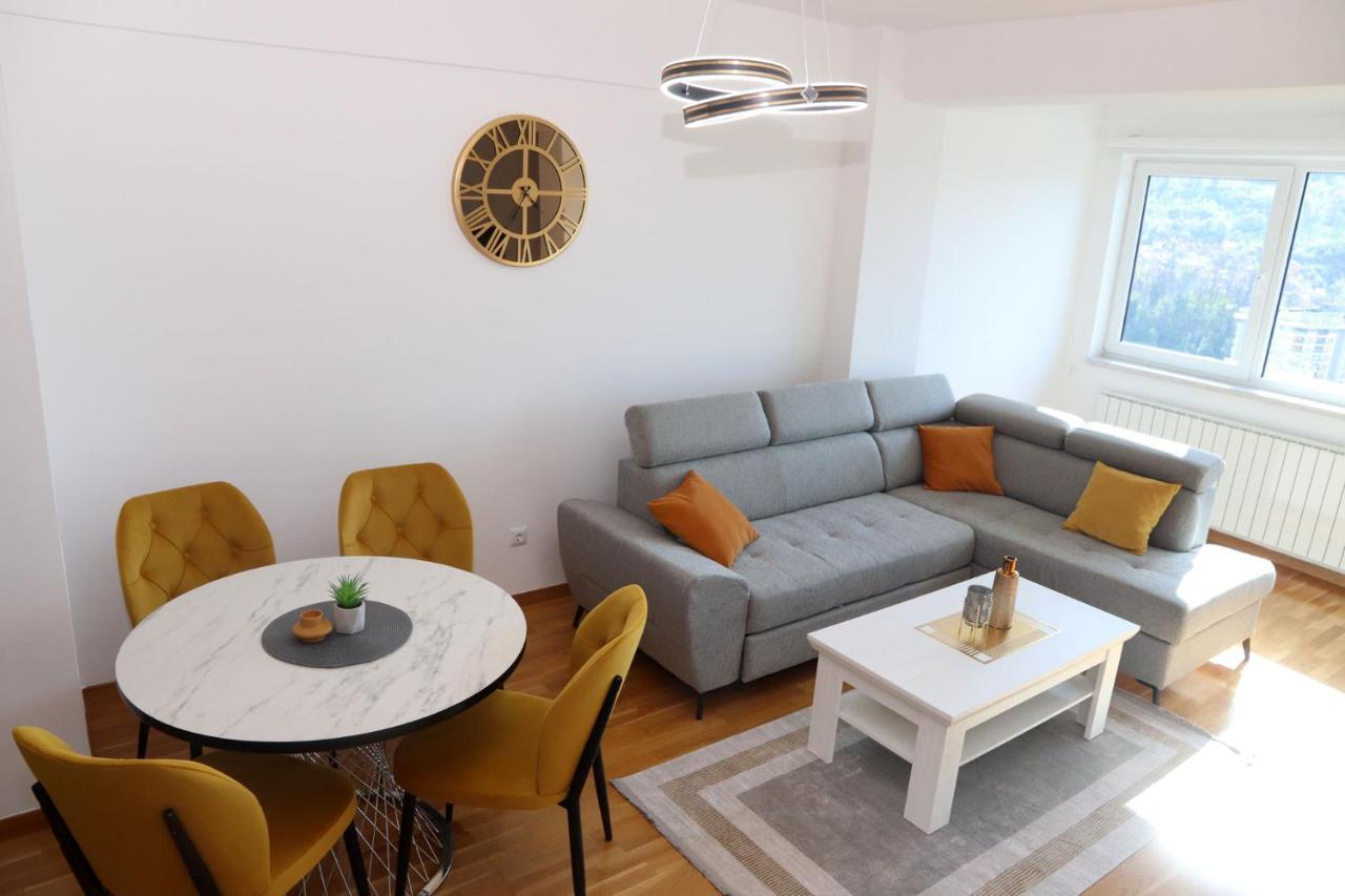 Apartment Cecovic - Mellain Tuzla Luaran gambar