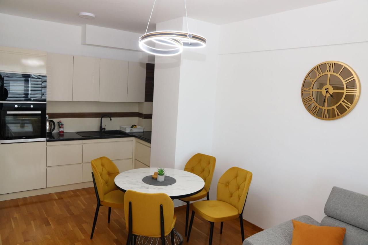 Apartment Cecovic - Mellain Tuzla Luaran gambar