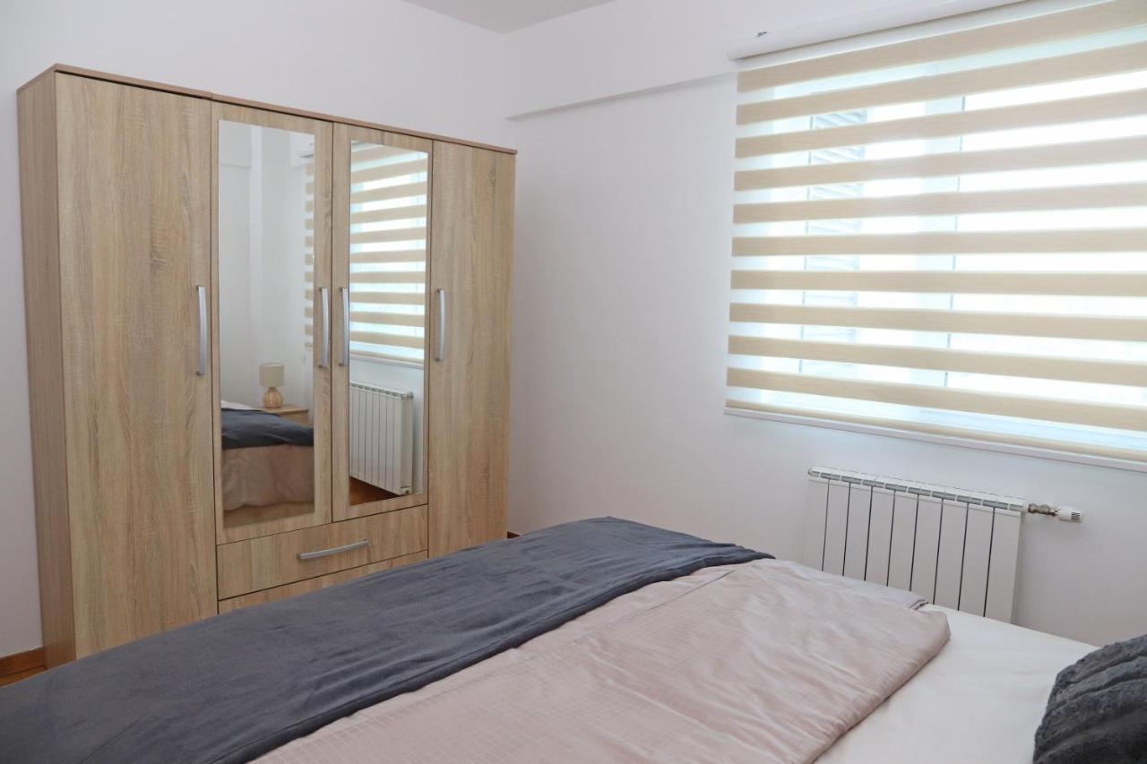 Apartment Cecovic - Mellain Tuzla Luaran gambar