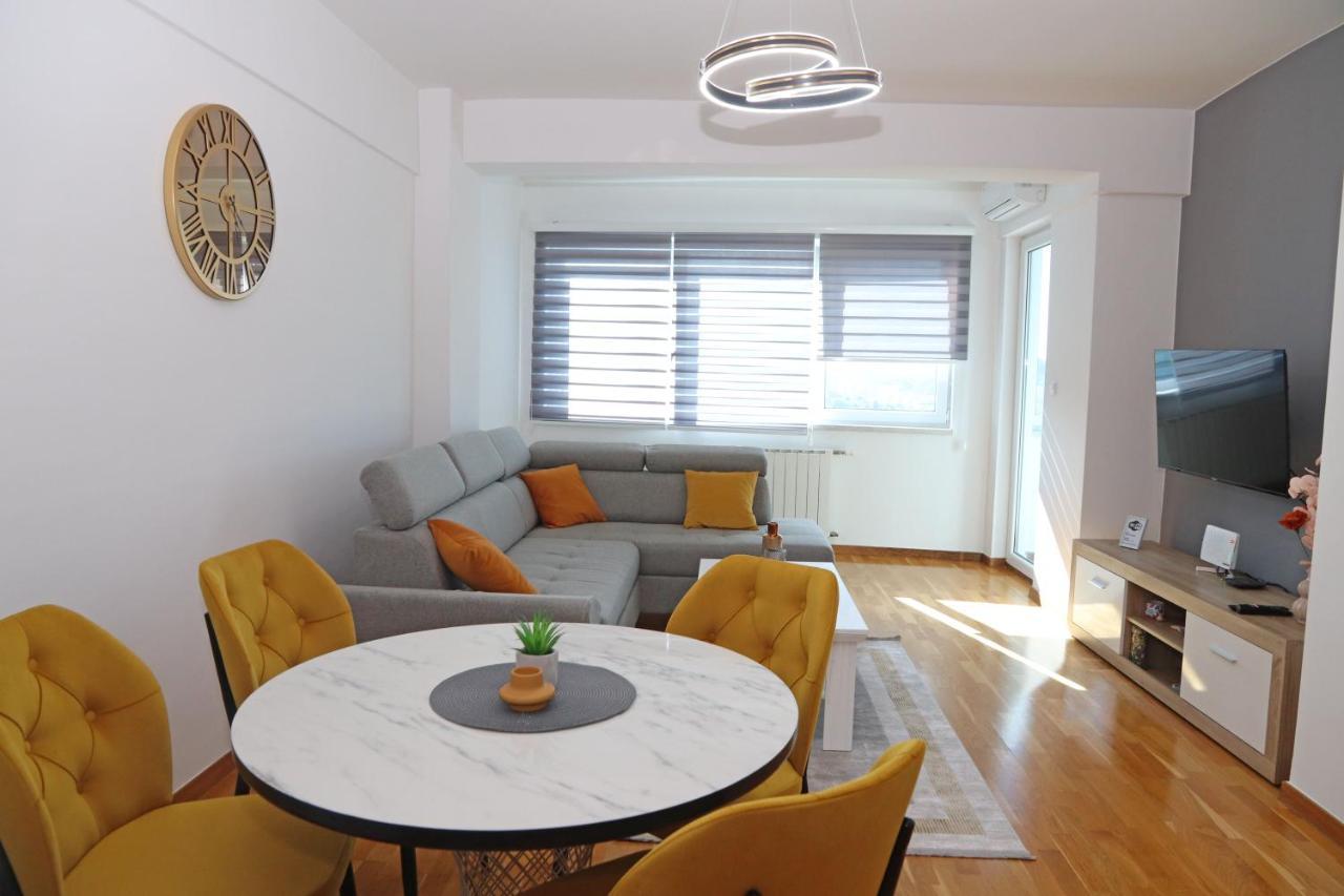 Apartment Cecovic - Mellain Tuzla Luaran gambar